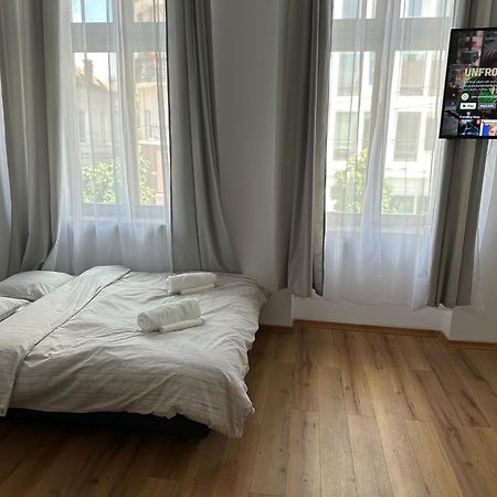 דירות Cluj Downtown Accomodation מראה חיצוני תמונה